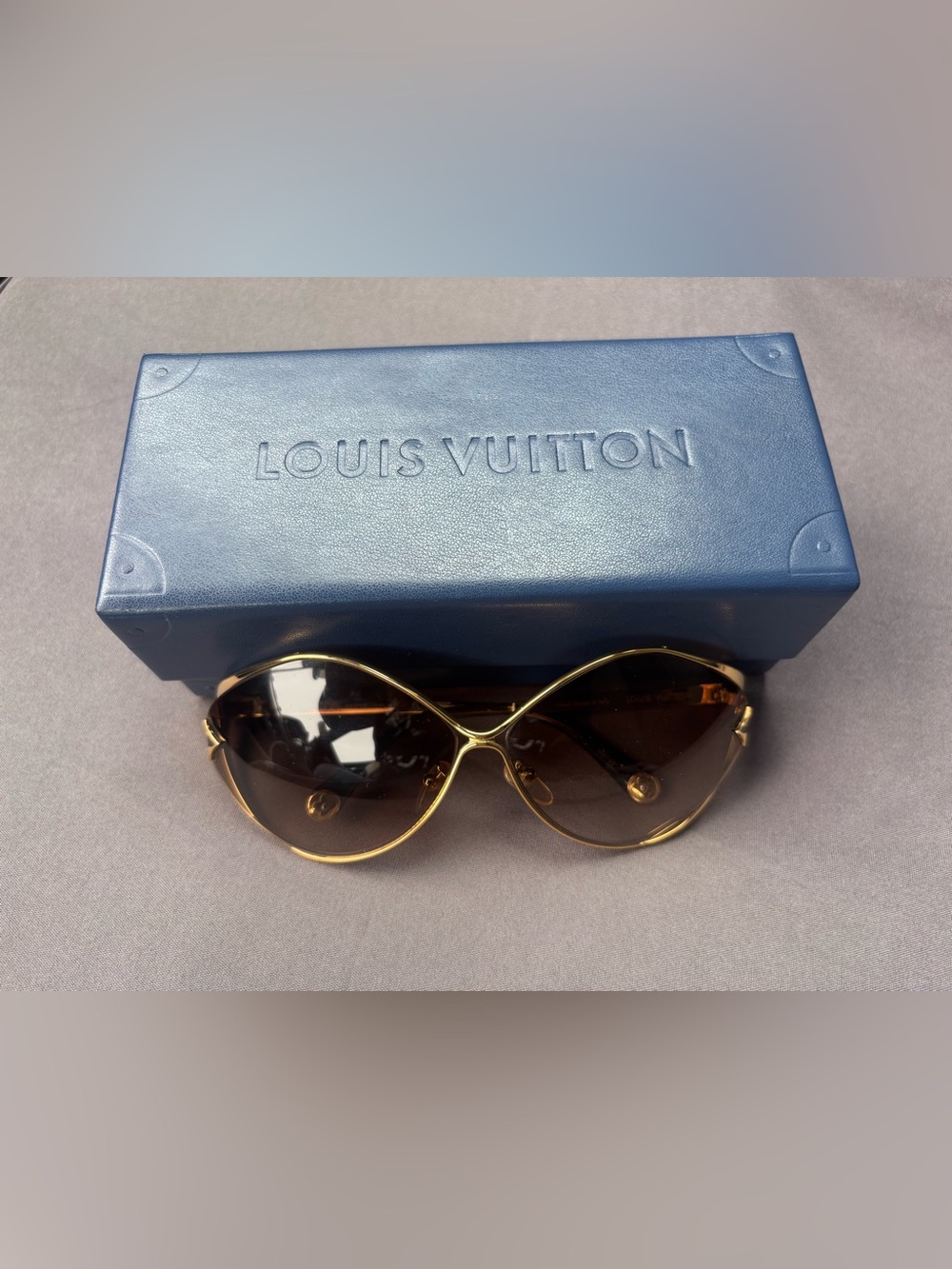 Louis Vuitton Gold Frame Brown Lens Women's Sunglasses